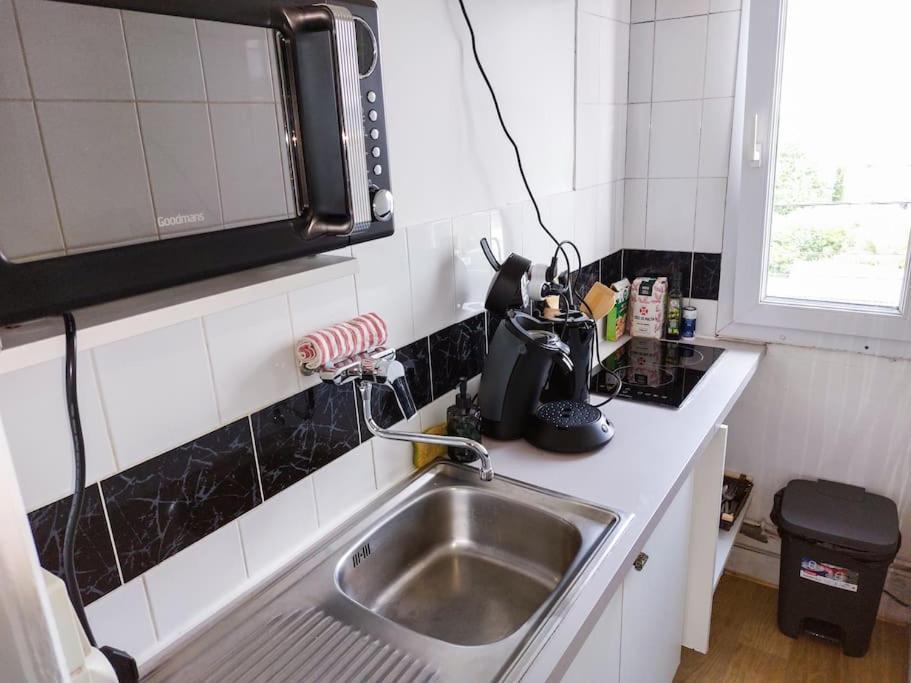 Le Sympathique - Petit Dejeuner, Netflix, Jacuzzi Rouen Esterno foto